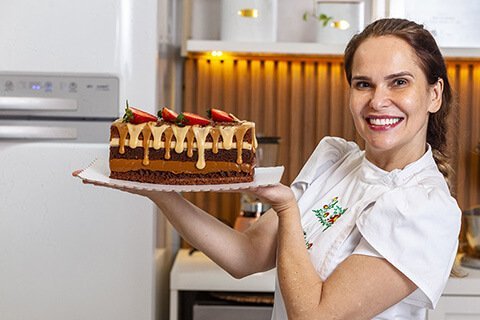 Slice Cakes Da Fatia ao Bolo Perfeito - Ísis Alvarez